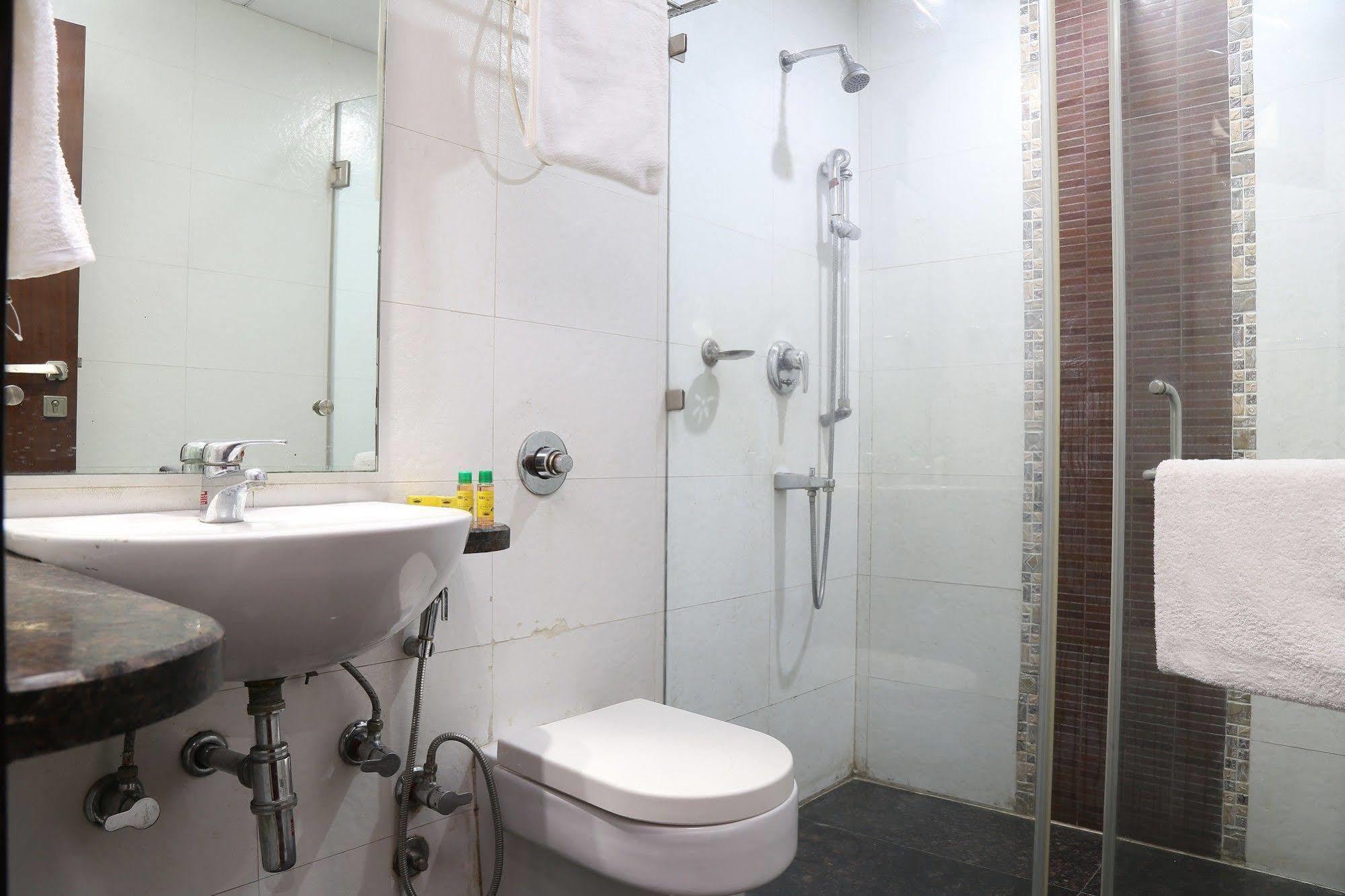 Fabhotel Savoy Suites Mumbai Airport Extérieur photo